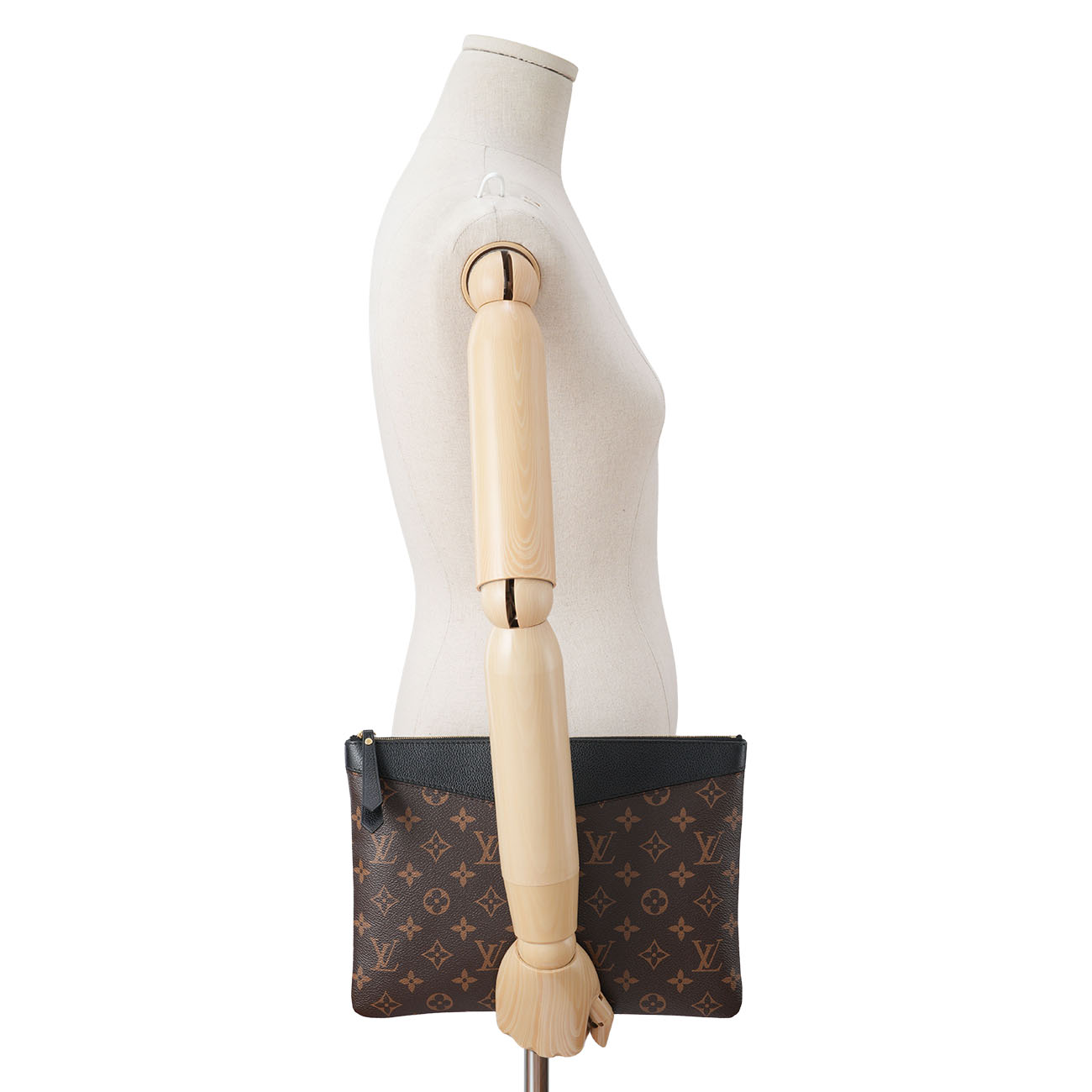 LOUIS VUITTON(USED)루이비통 M62048 모노그램 데일리 파우치